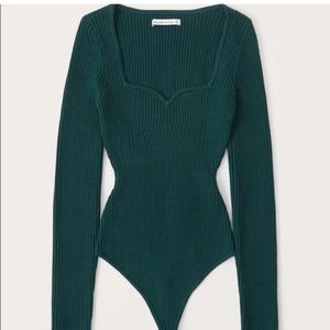 Abercrombie & Fitch Sweetheart Ribbed Sweater Bodysuit